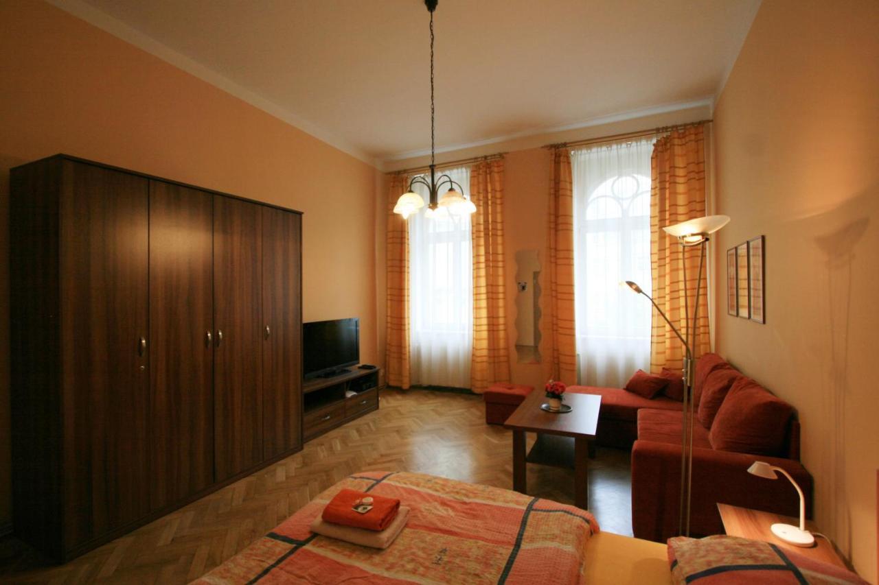 Apartment No. 19 Jaltská 3 Karlovy Vary Exterior foto